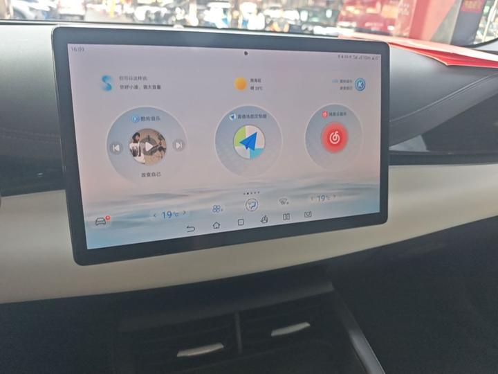 Seal 06 EV 2024 DM-i 80KM Premium photo 8