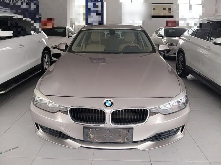 3 Series 2014 320i Progressive photo 2