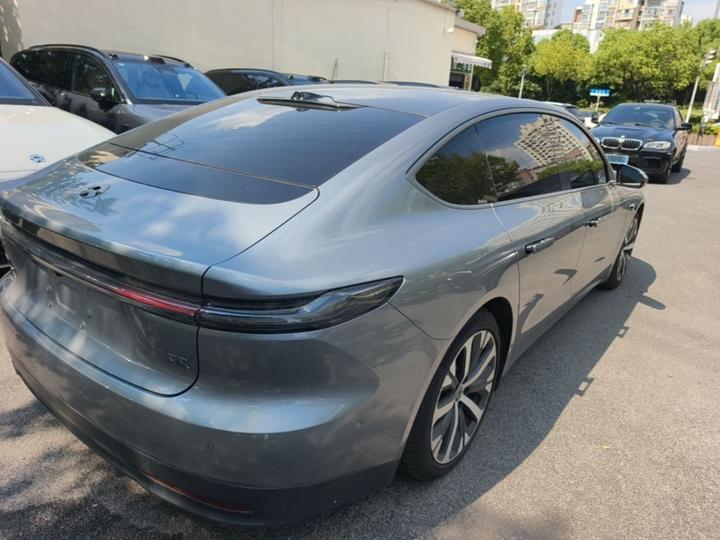ET7 2024 75kWh Executive photo 4