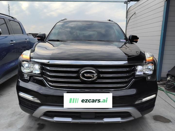 GAC Trumpchi GS8 2017 320T RWD Luxury Connected 7-Seater photo 2
