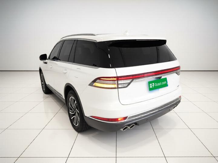 Aviator Imported 2020 3.0T V6 Exclusive photo 4
