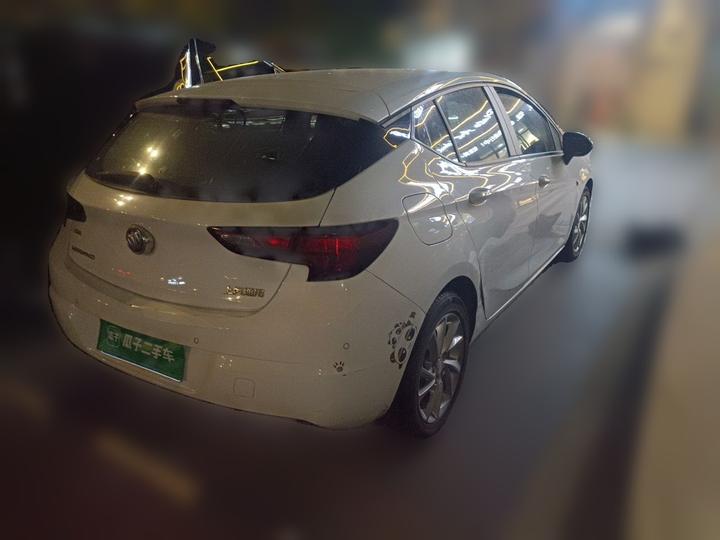 Verano 2016 Hatchback 15S AT Progressive photo 4