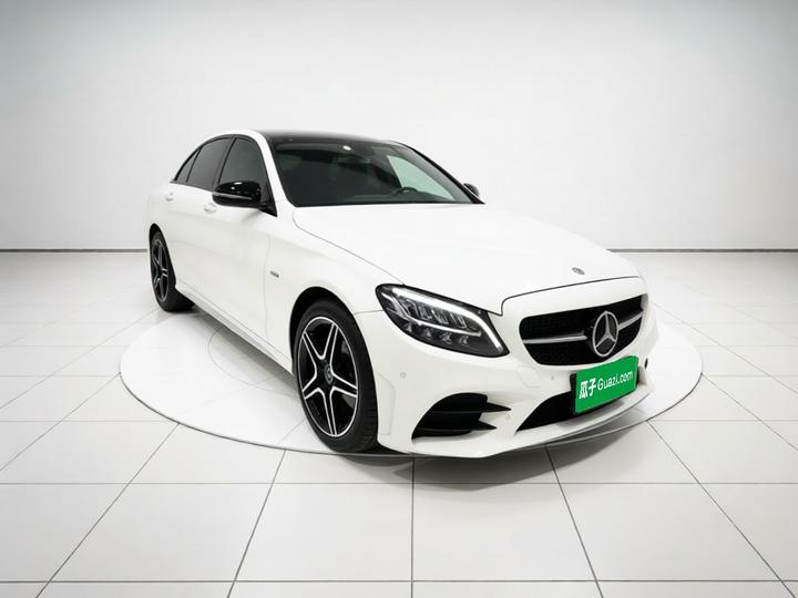C-Class 2021 C 260 L Sport Starlight Edition photo 3