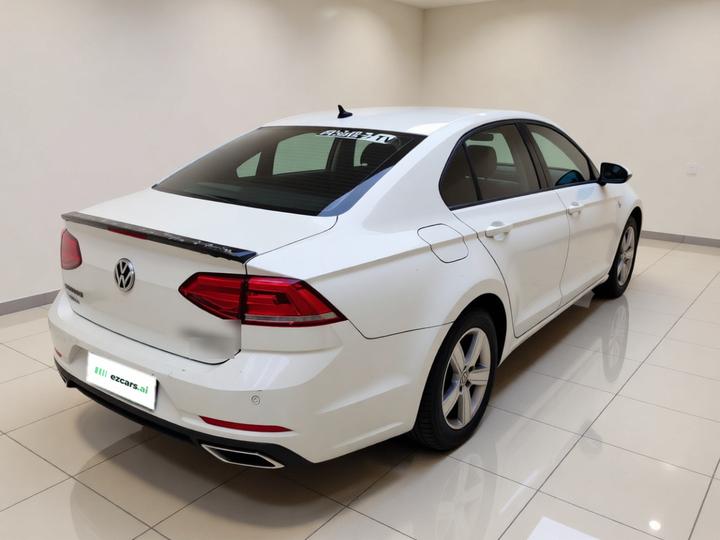 Lamando 2017 230TSI DSG photo 6