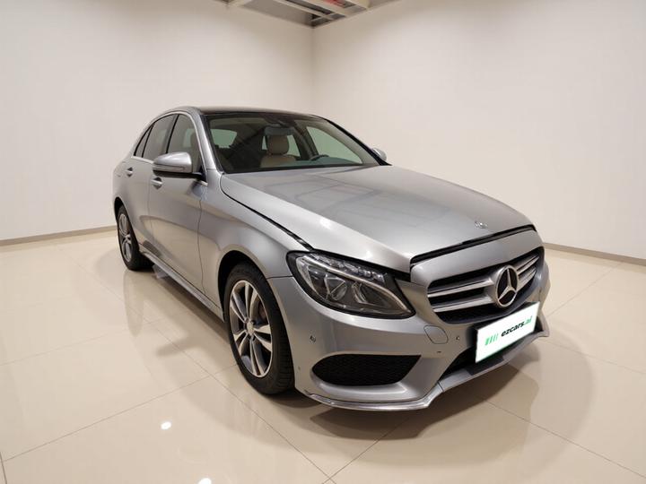 C-Class 2015 Facelift C 200 L Sport photo 3