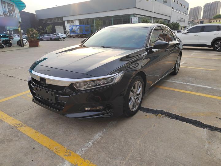 Accord 2018 260TURBO Luxury China VI photo 2