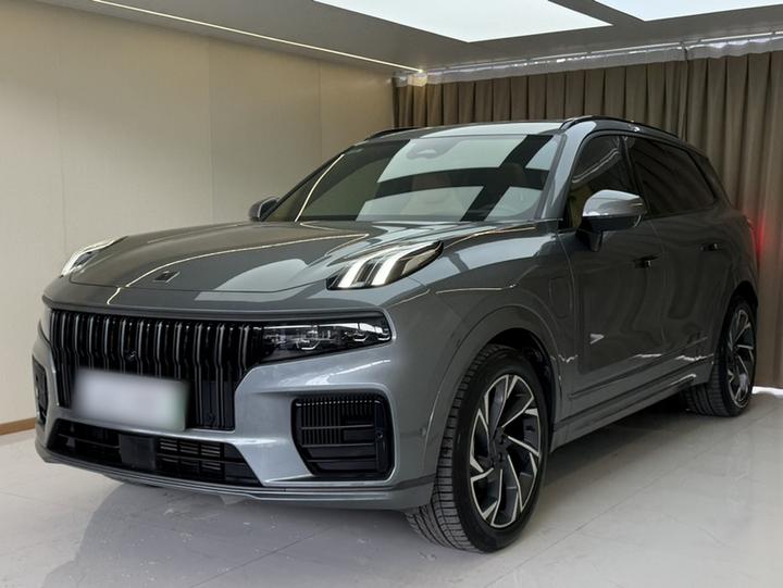 09 EM-P 2021 2.0T PHEV Halo 6-Seater