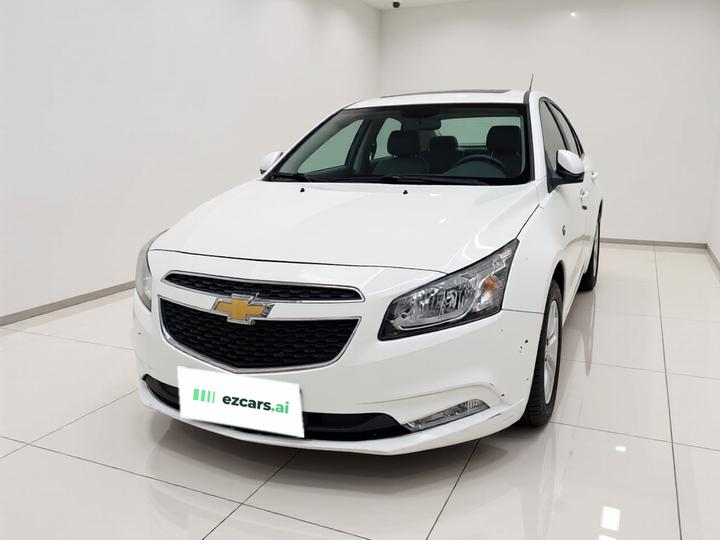 2015 1.5L Classic SE MT photo 2