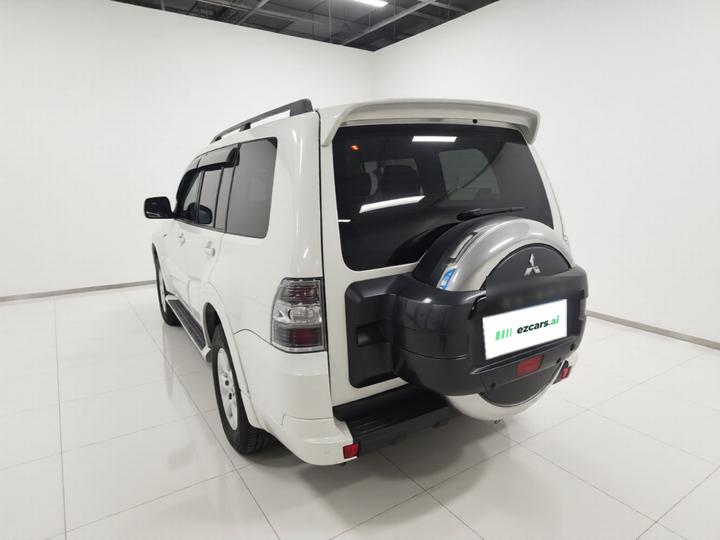 Pajero Imported 2019 3.0L AT Comfort photo 4