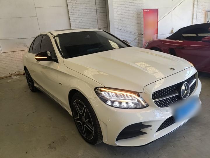 C-Class 2021 C 260 Starlight Edition photo 3