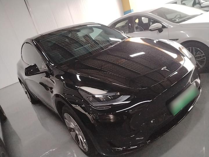 Model Y 2022 Facelift RWD photo 3