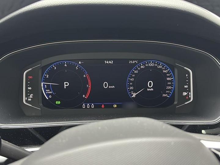 Passat 2024 380TSI photo 2