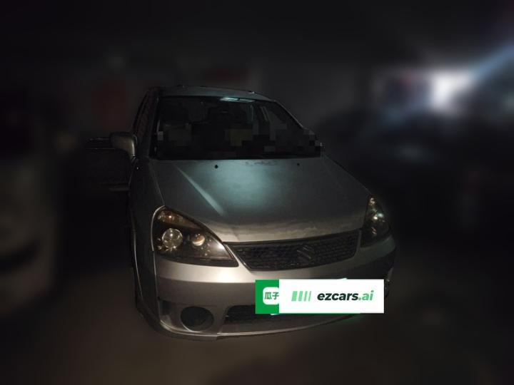 2013 Hatchback 1.4L MT Standard 2 photo 3