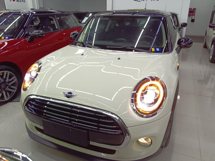 2018 1.5T COOPER Classic photo 2
