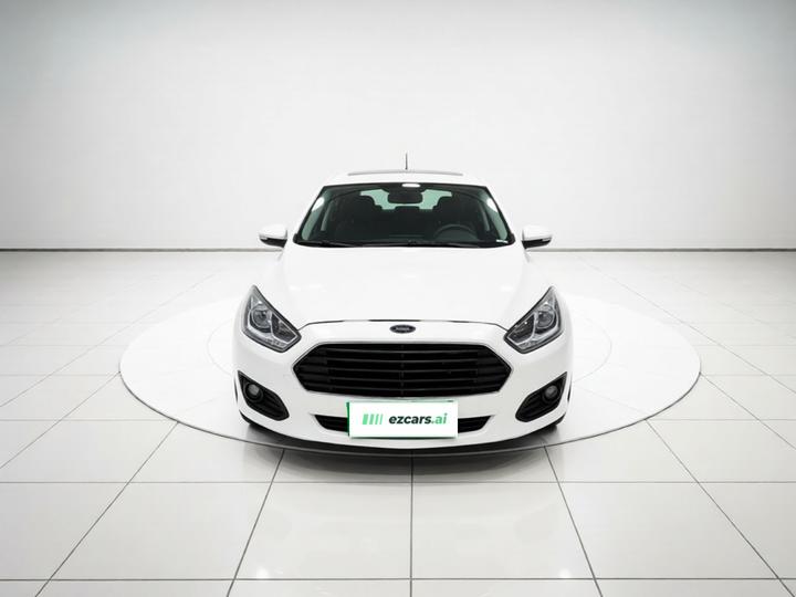 Escort 2017 1.5L AT Fashion photo 2