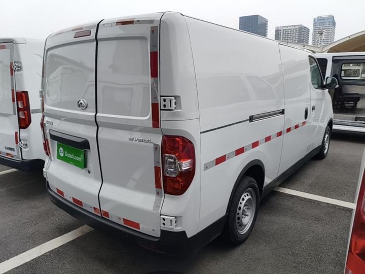 MAXUS EV30 2023 EV Smart Long Wheelbase photo 4