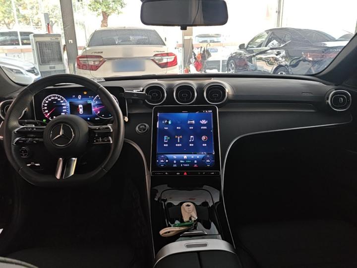 C-Class 2023 C 200 L Sport photo 5