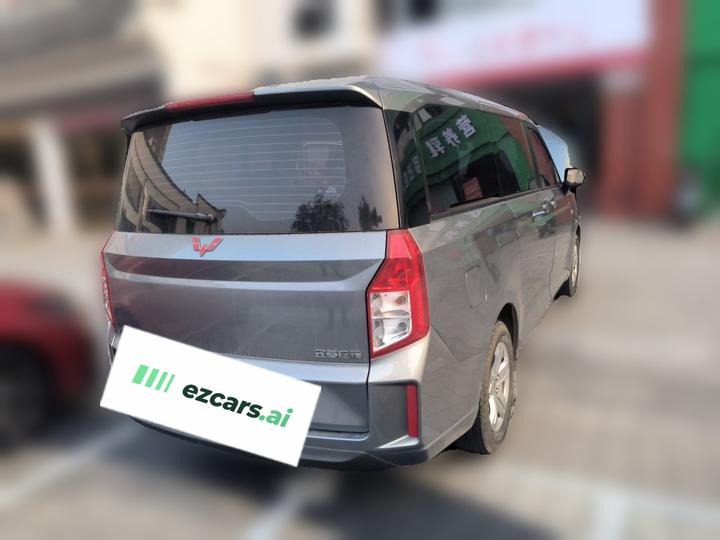 Wuling 2021 1.5T MT Luxury photo 4