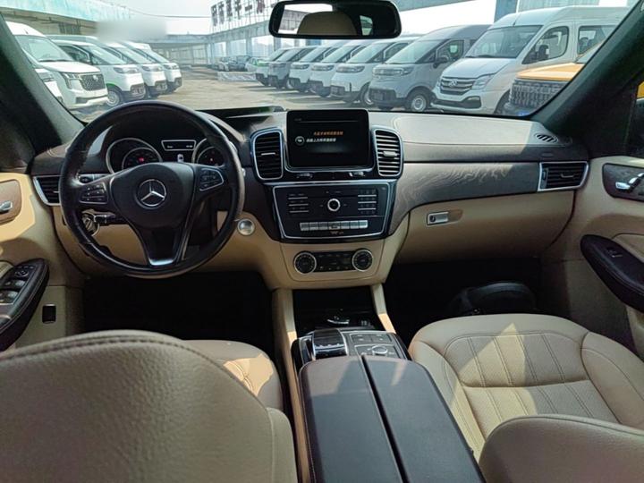 GLE Imported 2017 GLE 400 4MATIC photo 5