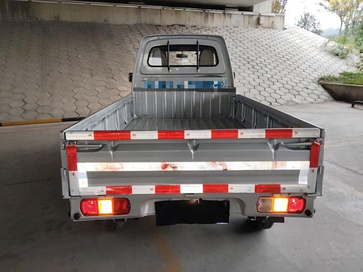 Wuling Zhiguang 2020 1.2L Single Cab photo 5