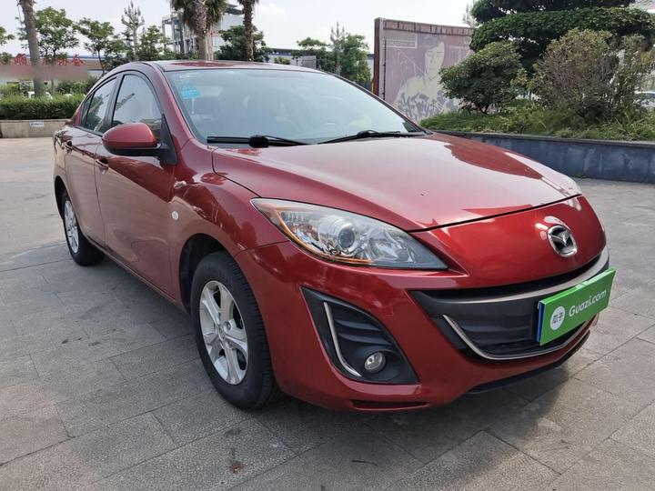 3 2015 Sedan 1.6L AT Elite photo 3