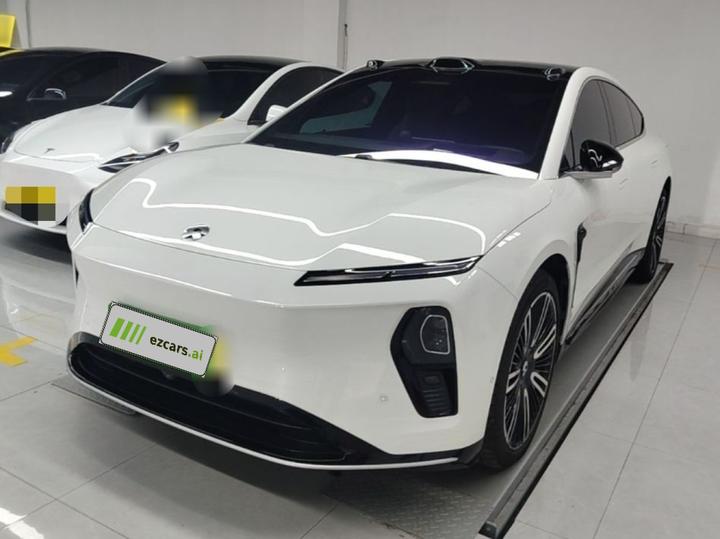 ET9 2025 102kWh