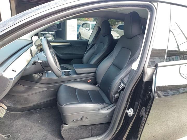 Model Y 2022 Facelift RWD photo 6