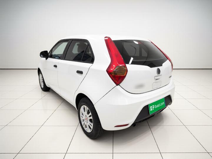 3 2013 1.3L MT Comfort photo 4