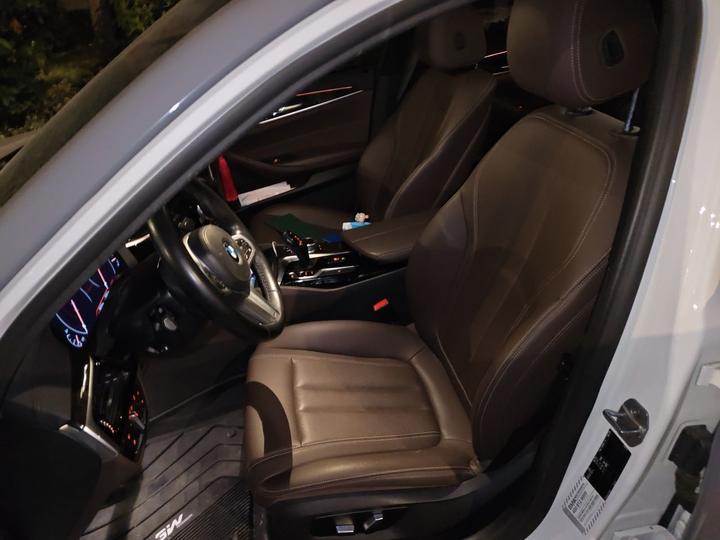5 Series 2019 525Li M Sport Package photo 7