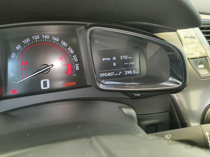 5 2015 1.6T Luxury THP160 photo 6