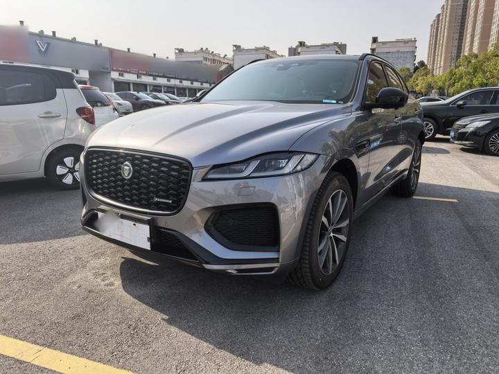 F-PACE 2024 P250 R-Dynamic SE
