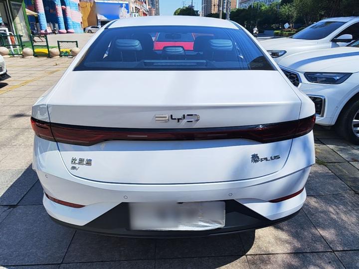 Qin PLUS 2025 EV ADAS 510KM Progressive photo 5
