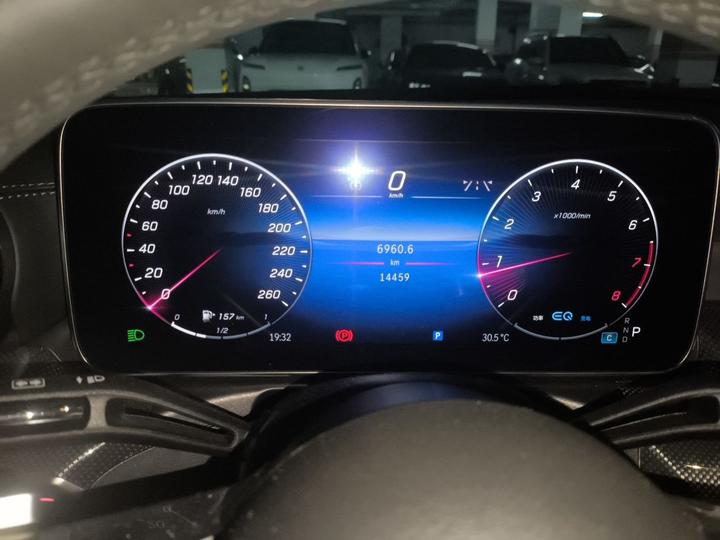 C-Class 2022 Facelift C 260 L Sport photo 2