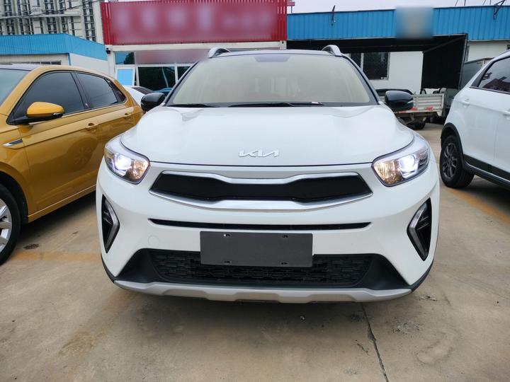 Stonic 2021 1.4L CVT photo 2