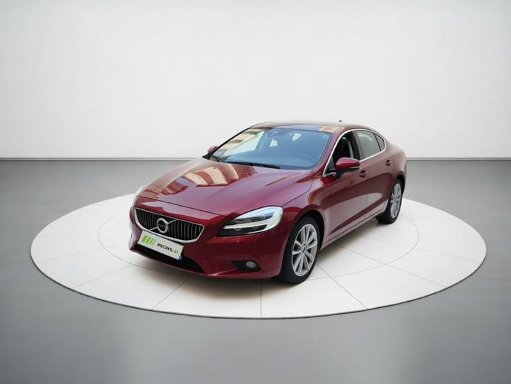 V40 2018 T3