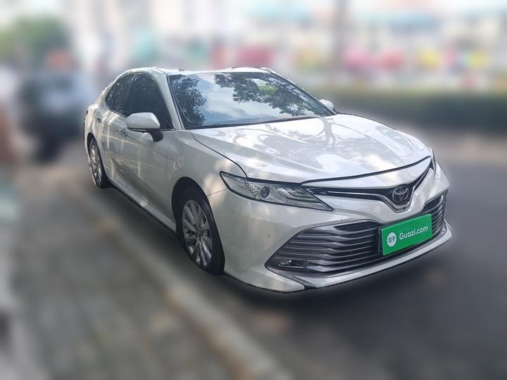 Camry 2019 Facelift 2.0G Luxury photo 3