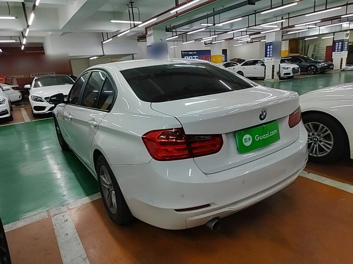 3 Series 2014 320i Progressive photo 4