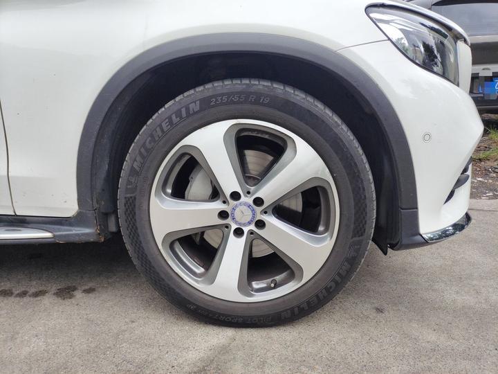 GLC 2017 GLC 300 4MATIC Dynamic photo 8