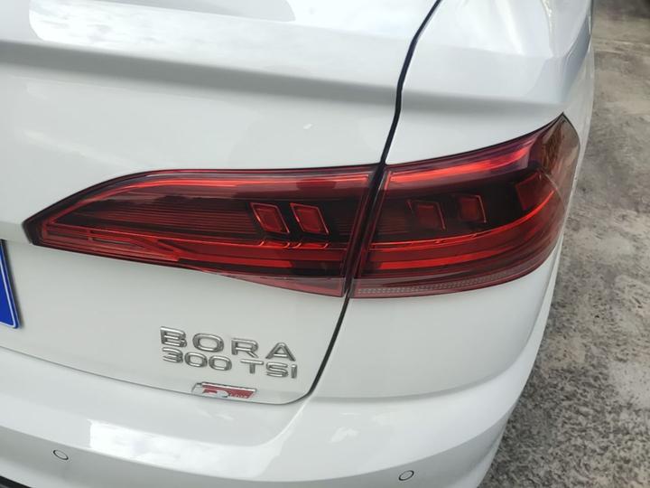 Bora 2023 200TSI DSGPRO photo 7