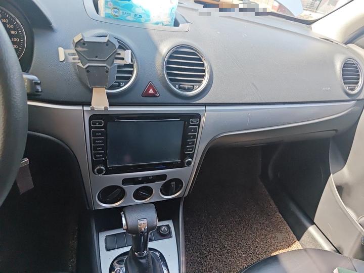 Lavida 2011 1.4TSI DSG photo 5
