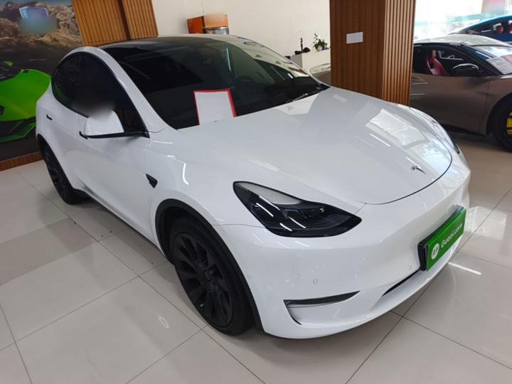 Model Y 2022 Long Range AWD photo 3