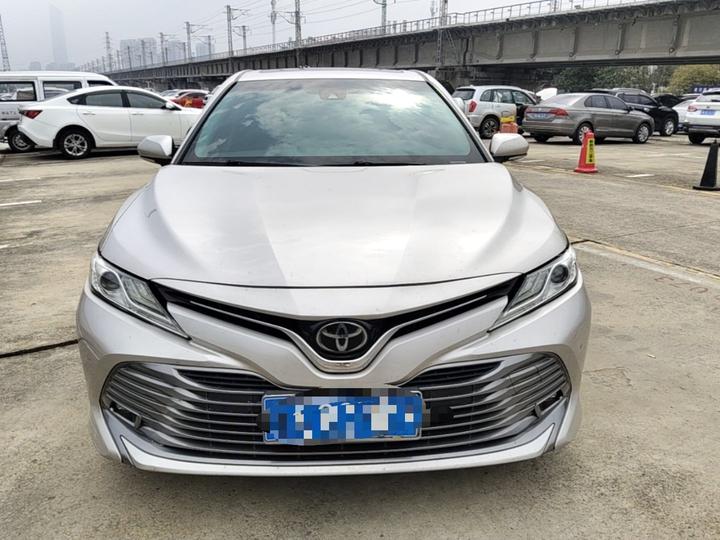 Camry 2018 2.0G Luxury photo 2