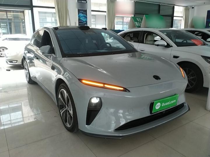 ET5T 2023 75kWh Touring photo 3