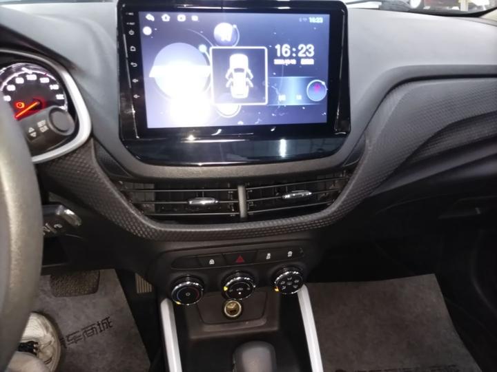 Cavalier 2021 325T AT photo 8