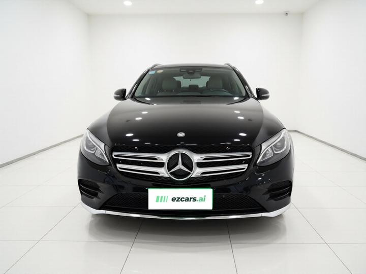 GLC 2016 GLC 260 4MATIC Dynamic photo 2