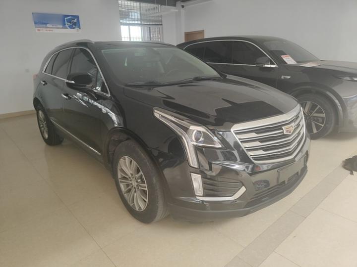 XT5 2018 25T Luxury photo 3