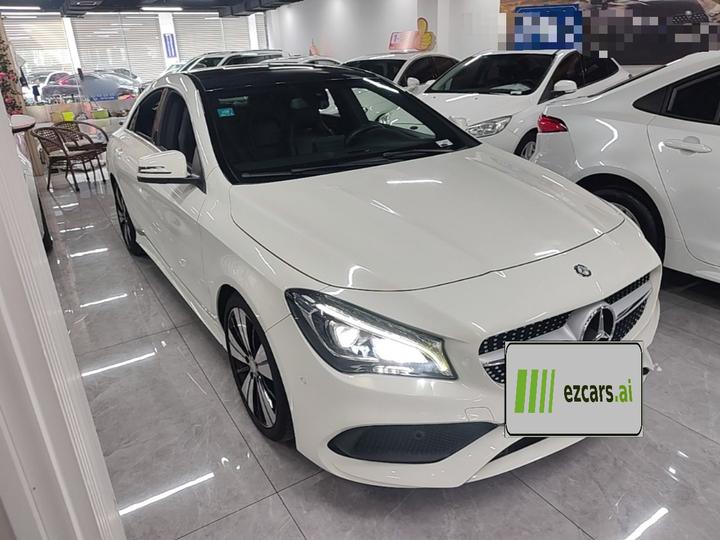 CLA 2016 Facelift CLA 200 Fashion photo 3