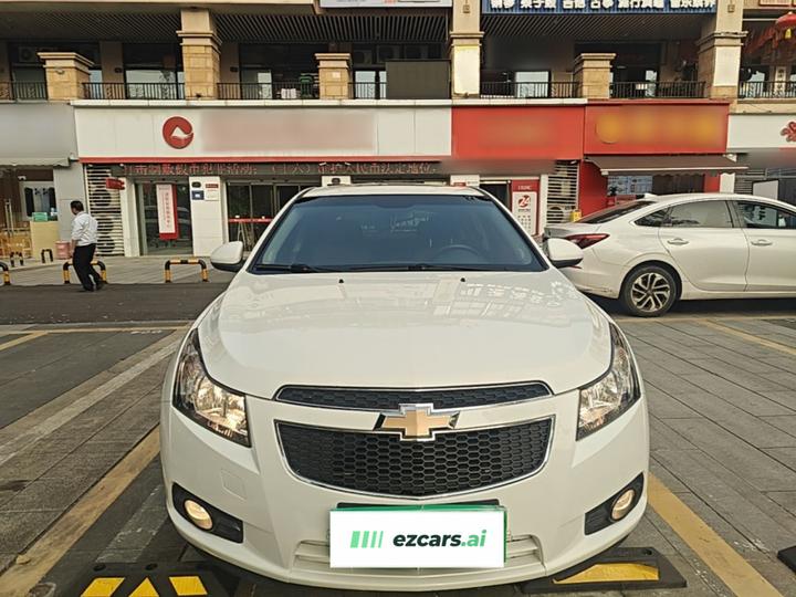 2015 Hatchback 1.6L AT Comfort photo 2