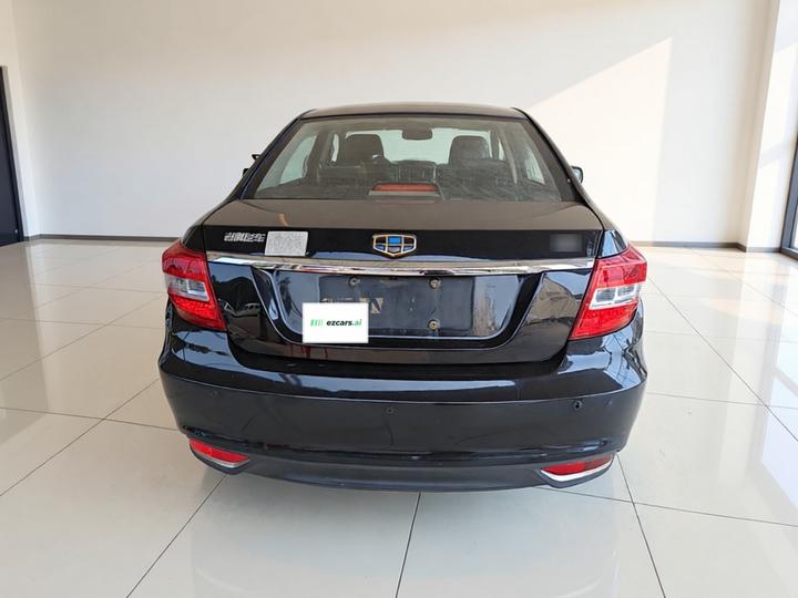 Vision 2016 1.5L MT photo 5