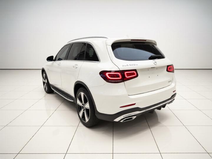 GLC 2022 Facelift GLC 300 L 4MATIC Dynamic Edition photo 4